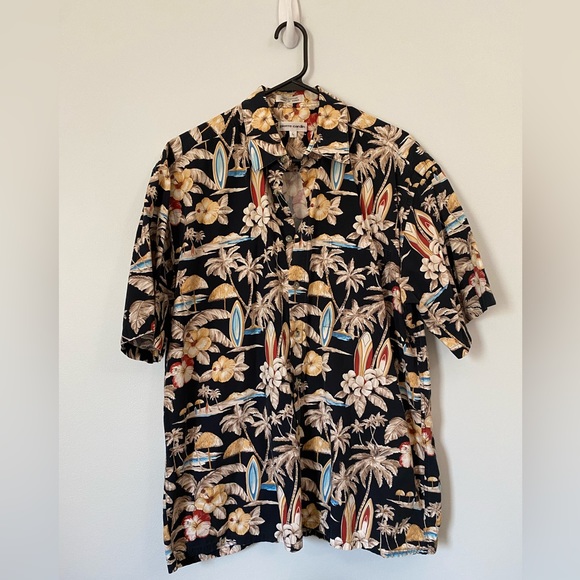 Pierre Cardin Other - Button Down Beach Shirt ☀️